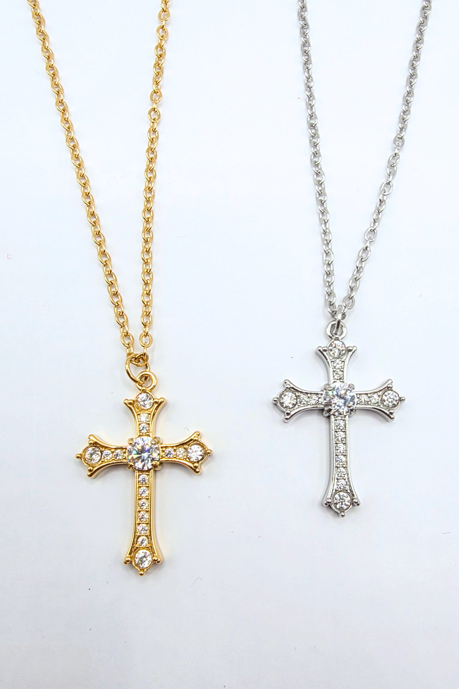 Collana Faith