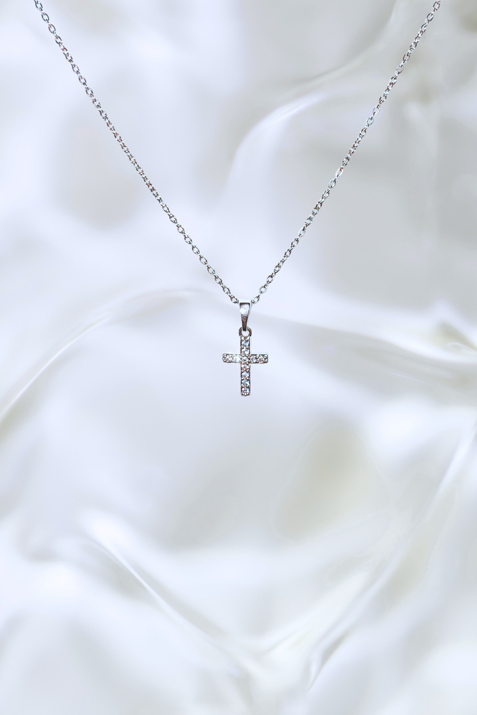 Collana Crux