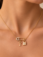 Collana Kena