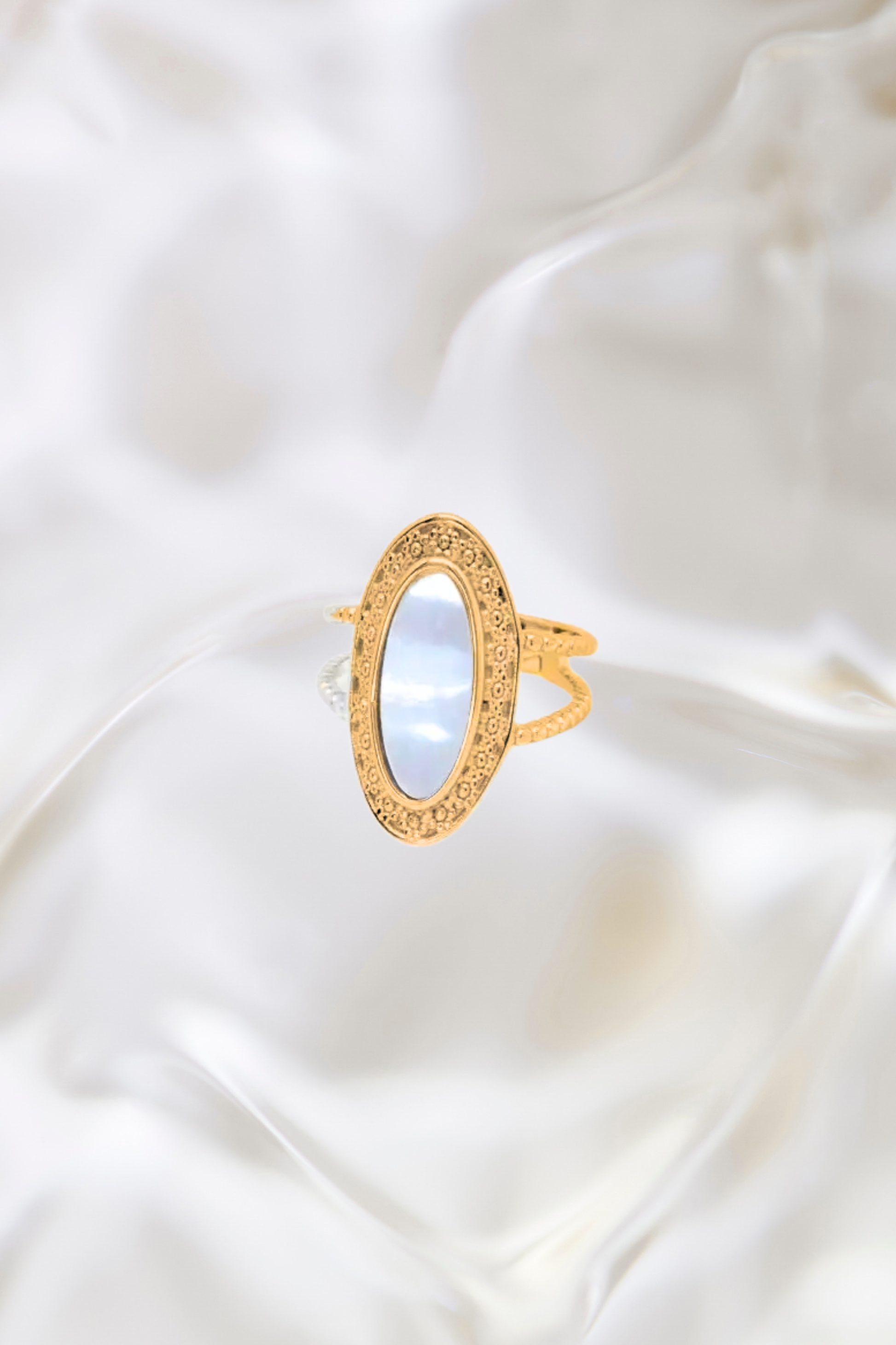 Anello Pearlith
