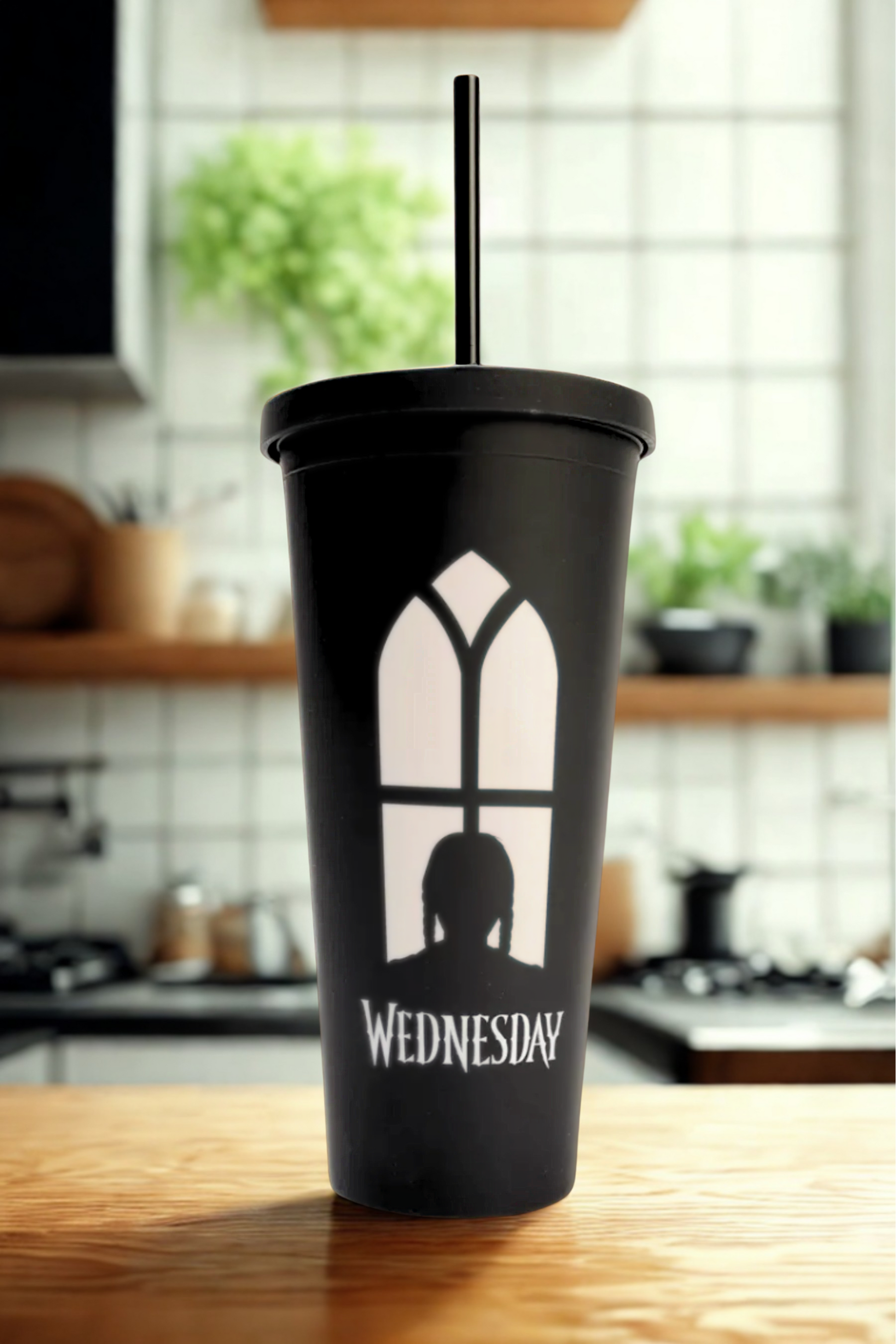 Tazza con cannuccia Mercoledì