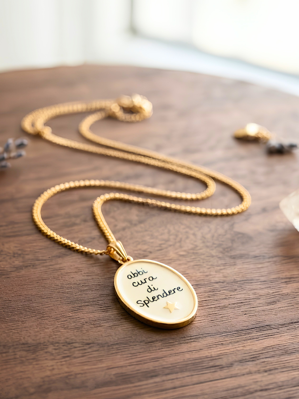 Charm "Abbi cura di splendere"