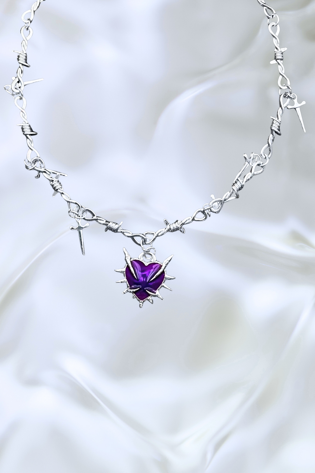 Collana Snowthorn