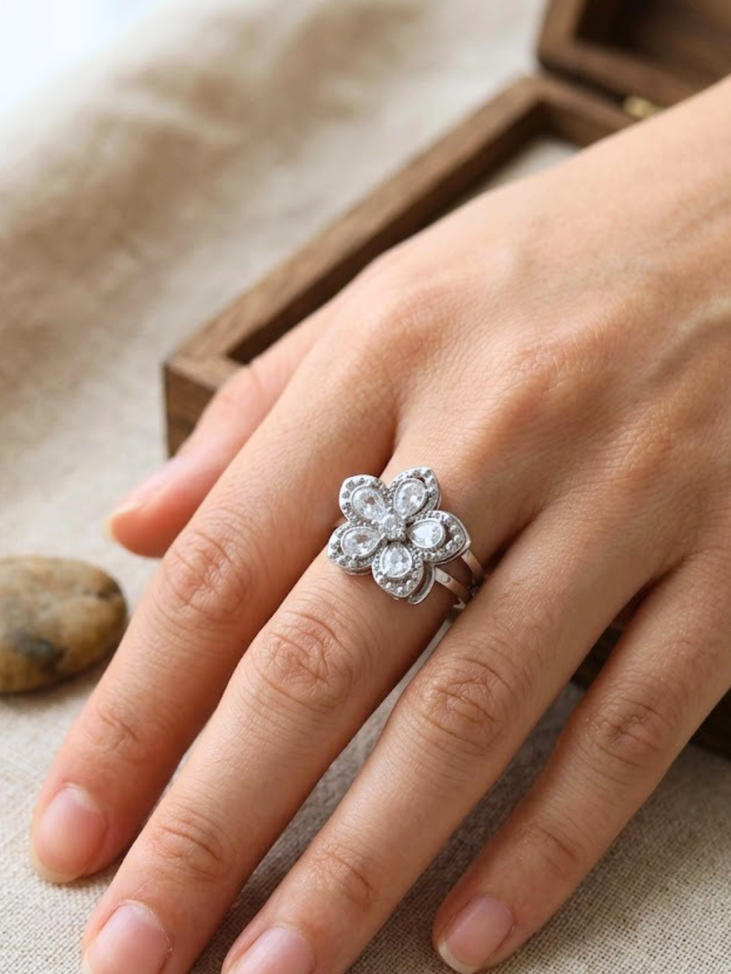 Anello Aven